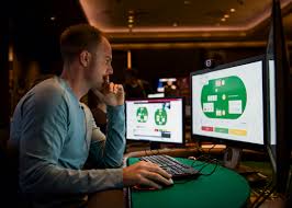 Как играть фрироллы?