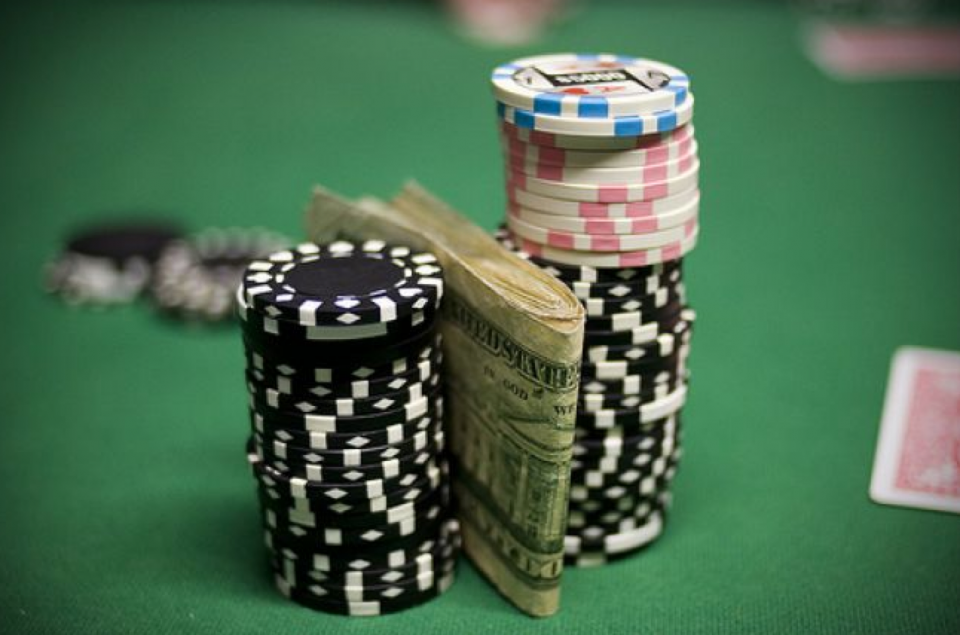 image Бекинг в покере